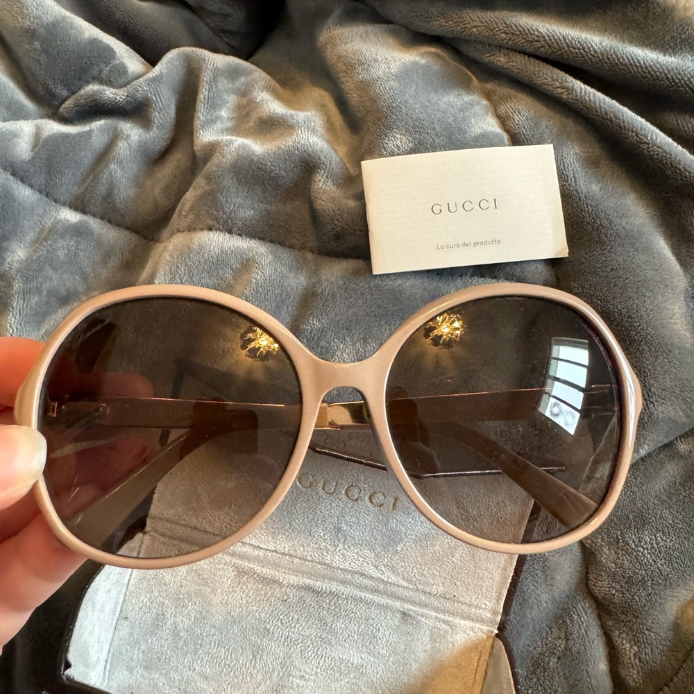 Authentic Gucci sunglasses